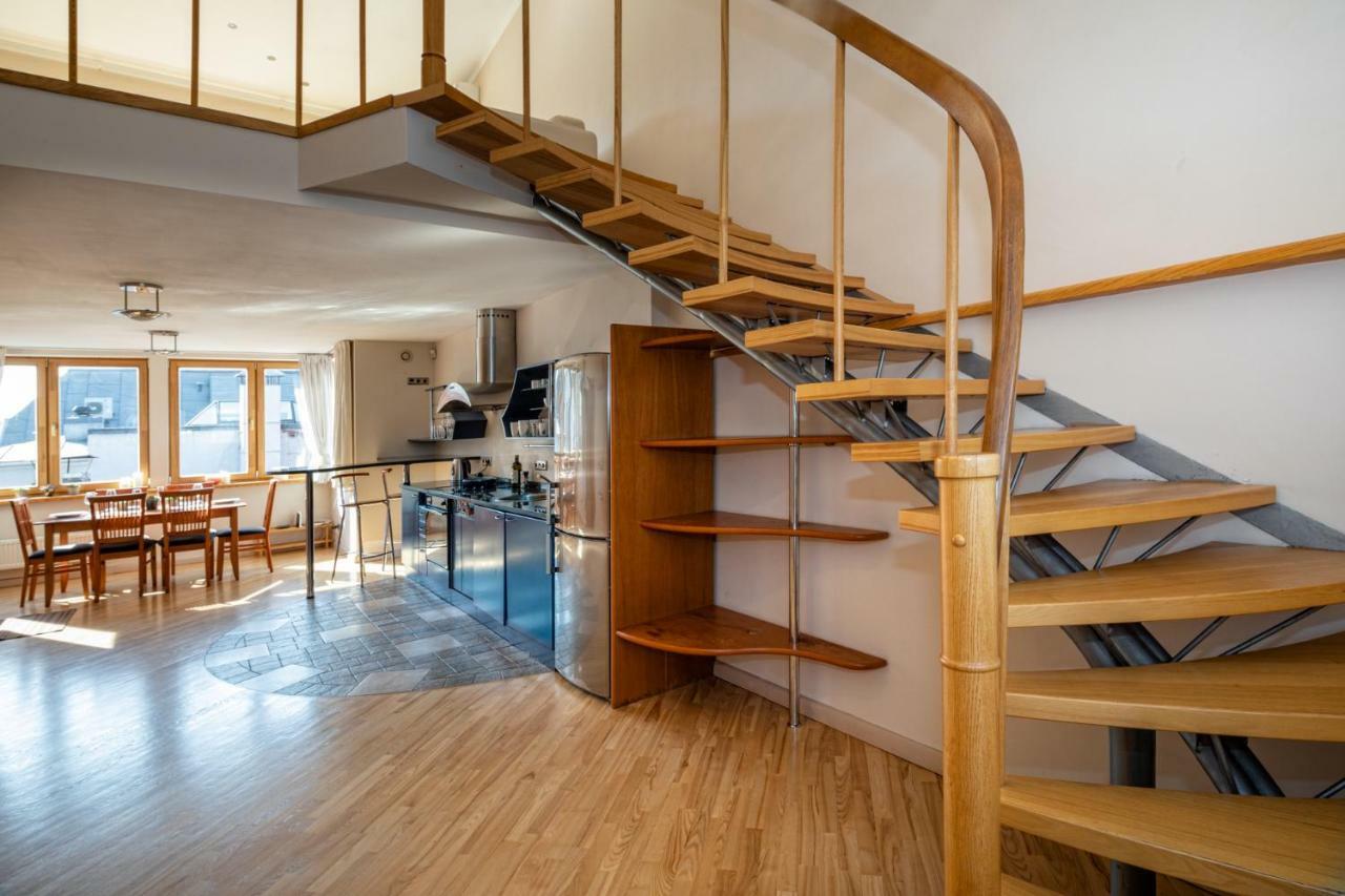 Old Riga Aldaru Street 2 Level Apartment With Terrace Exteriör bild
